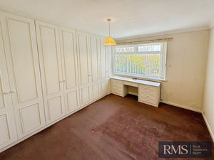 Photo 1- click for photo gallery